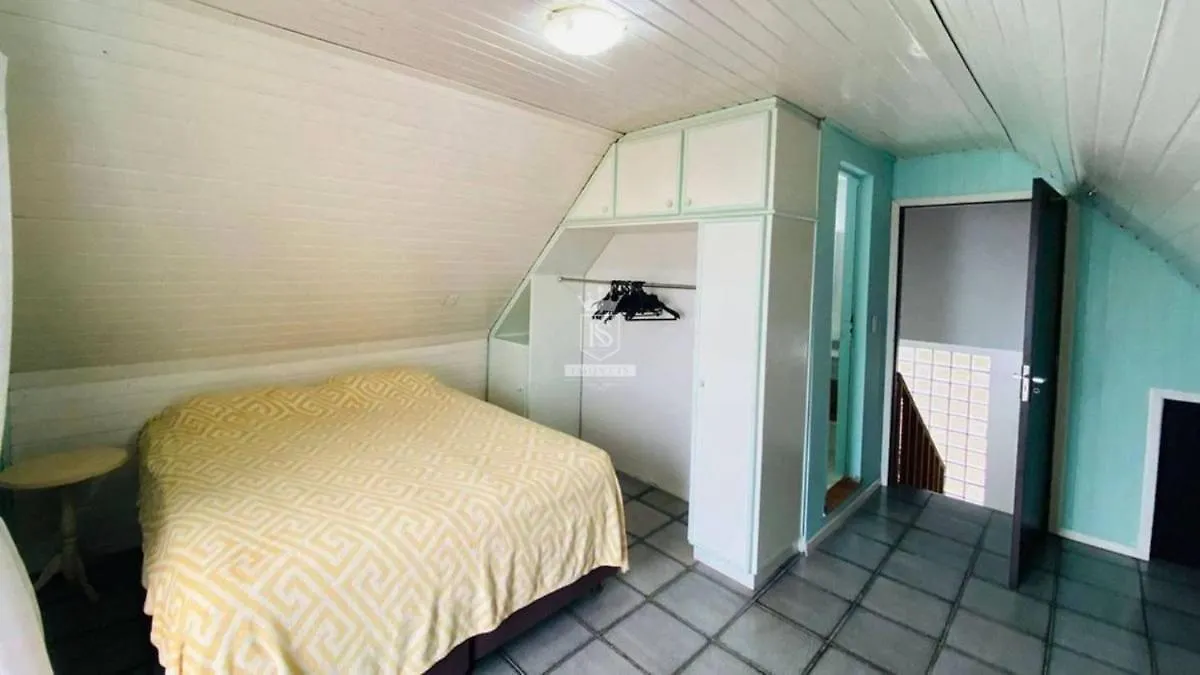 A23 - Casa De 4 Ilhas Villa Bombinhas